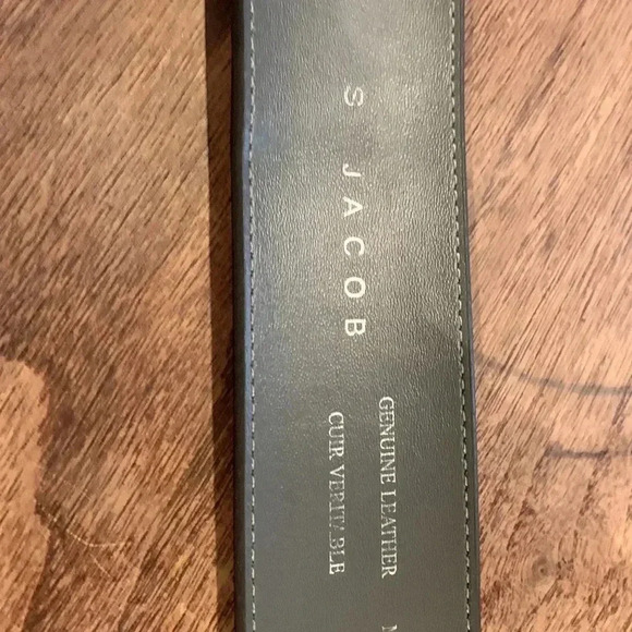 Jacob NWOT gray patent leather  belt with wide buckle - Picture 6 of 7